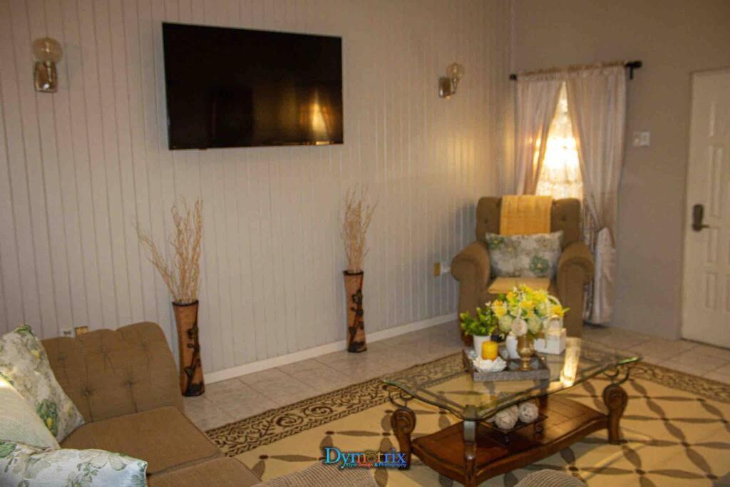 Adama Suites Potters Village Exterior photo
